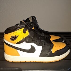 Jordan 1 Retro High Sz.3y
